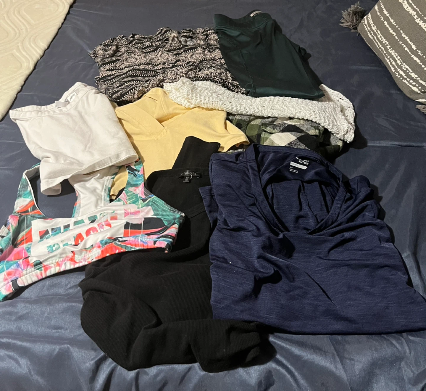 Mixed Clothing tops small size