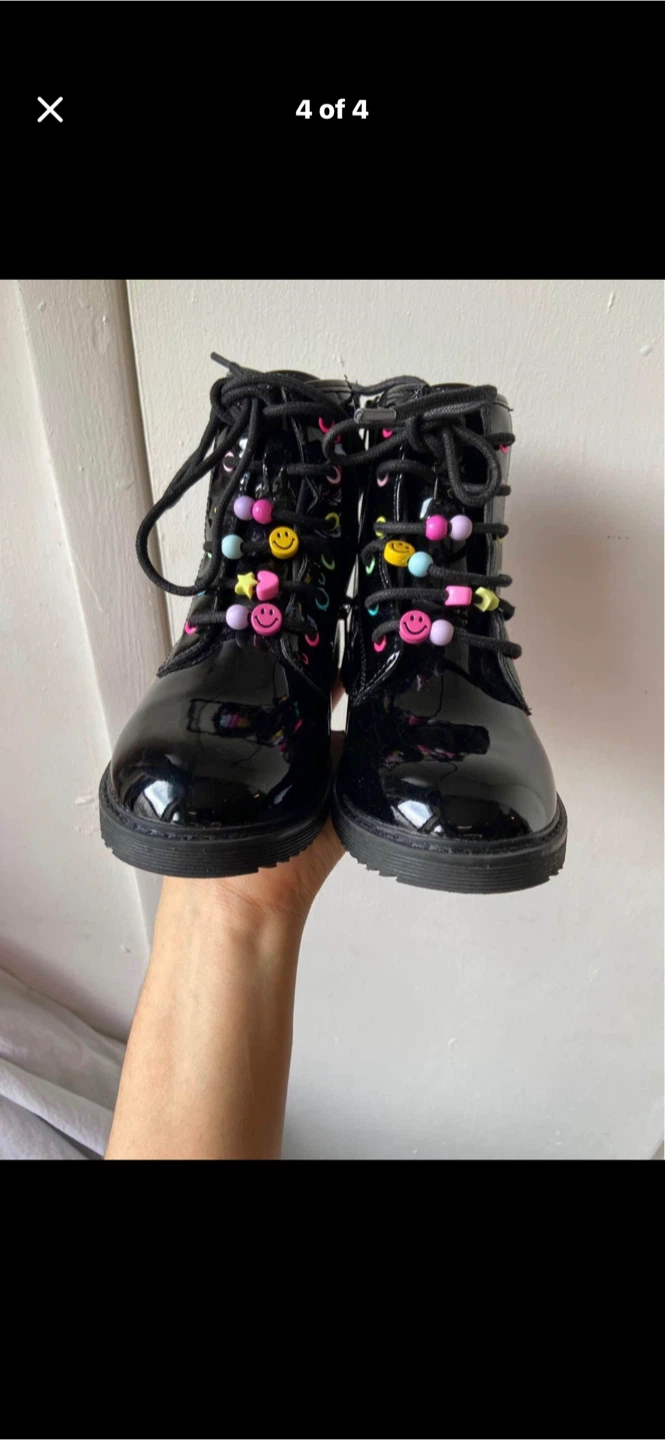 Children place big girls boots size 2