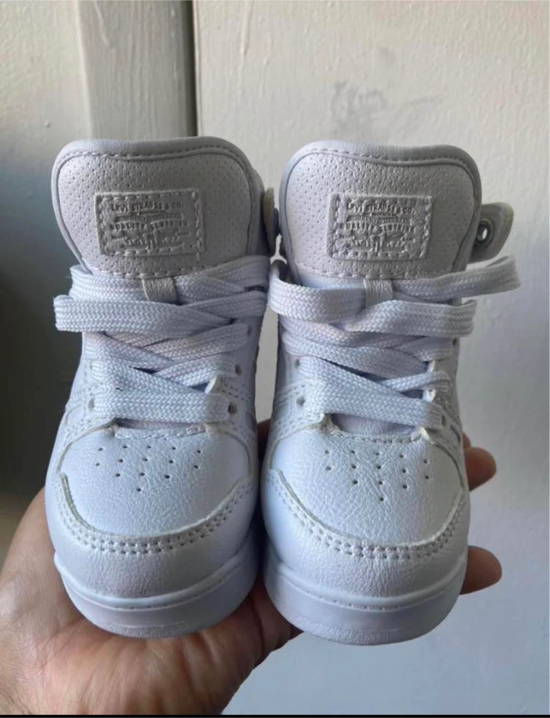Levi’s  baby shoes size 5 🥕 - photo 2