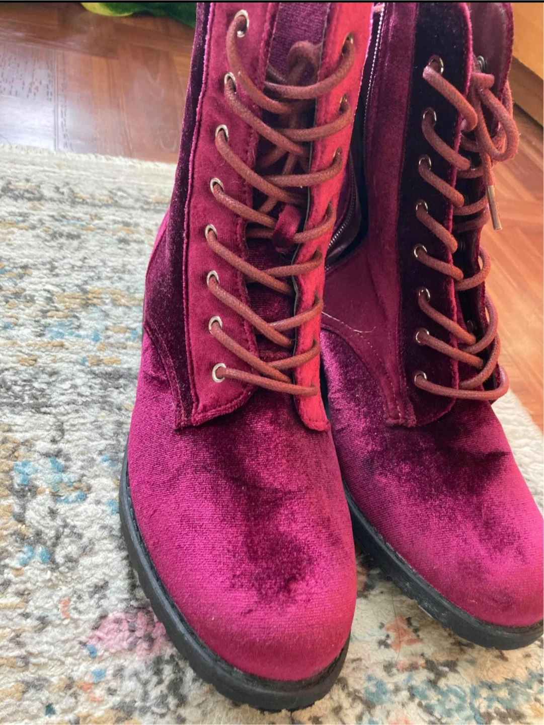 Womens velvet boots size 9 🥕 - photo 4