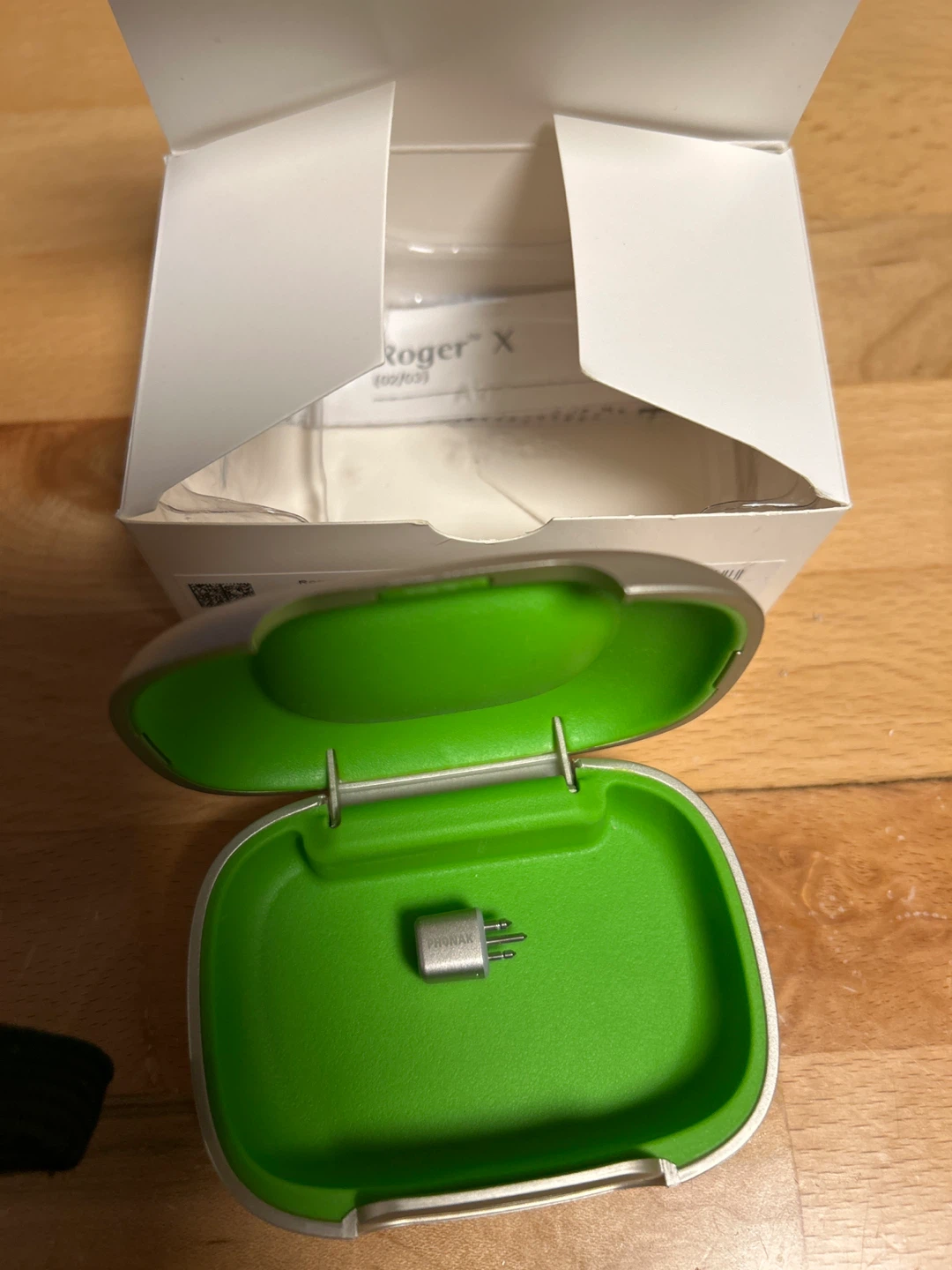Phonak Roger X Receiver with Case