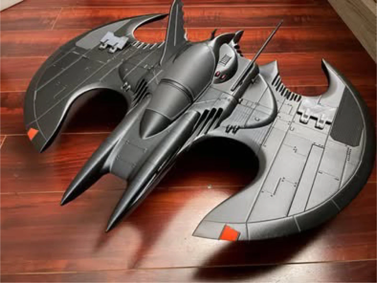 1989 batwing with base - photo 2
