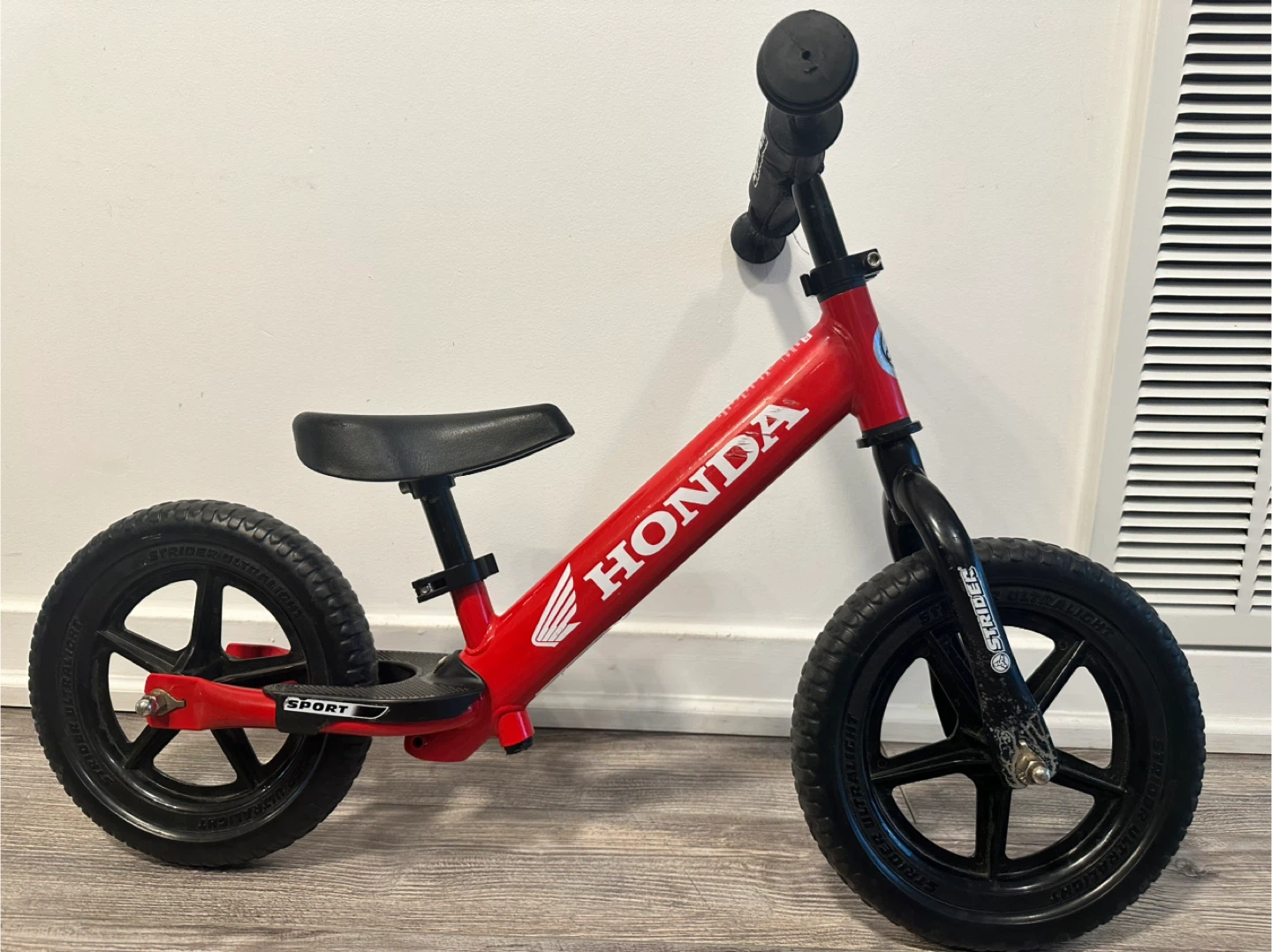 Honda Strider Balance Bike - Red. 12” - photo 4