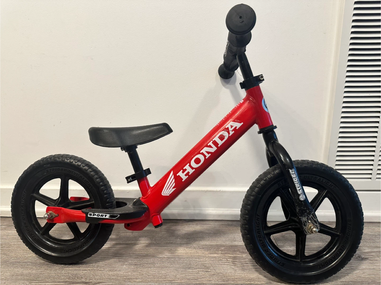 Honda Strider Balance Bike - Red. 12” - photo 5