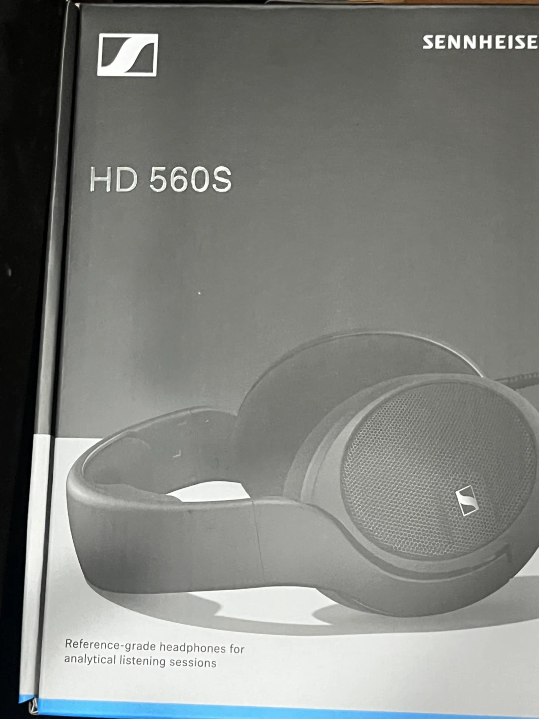 Sennheiser HD 560S Headphones - New!