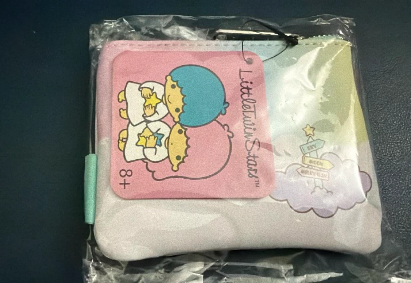 Sanrio Hello Kitty Star Twins Loungefly Coin Holder - photo 2