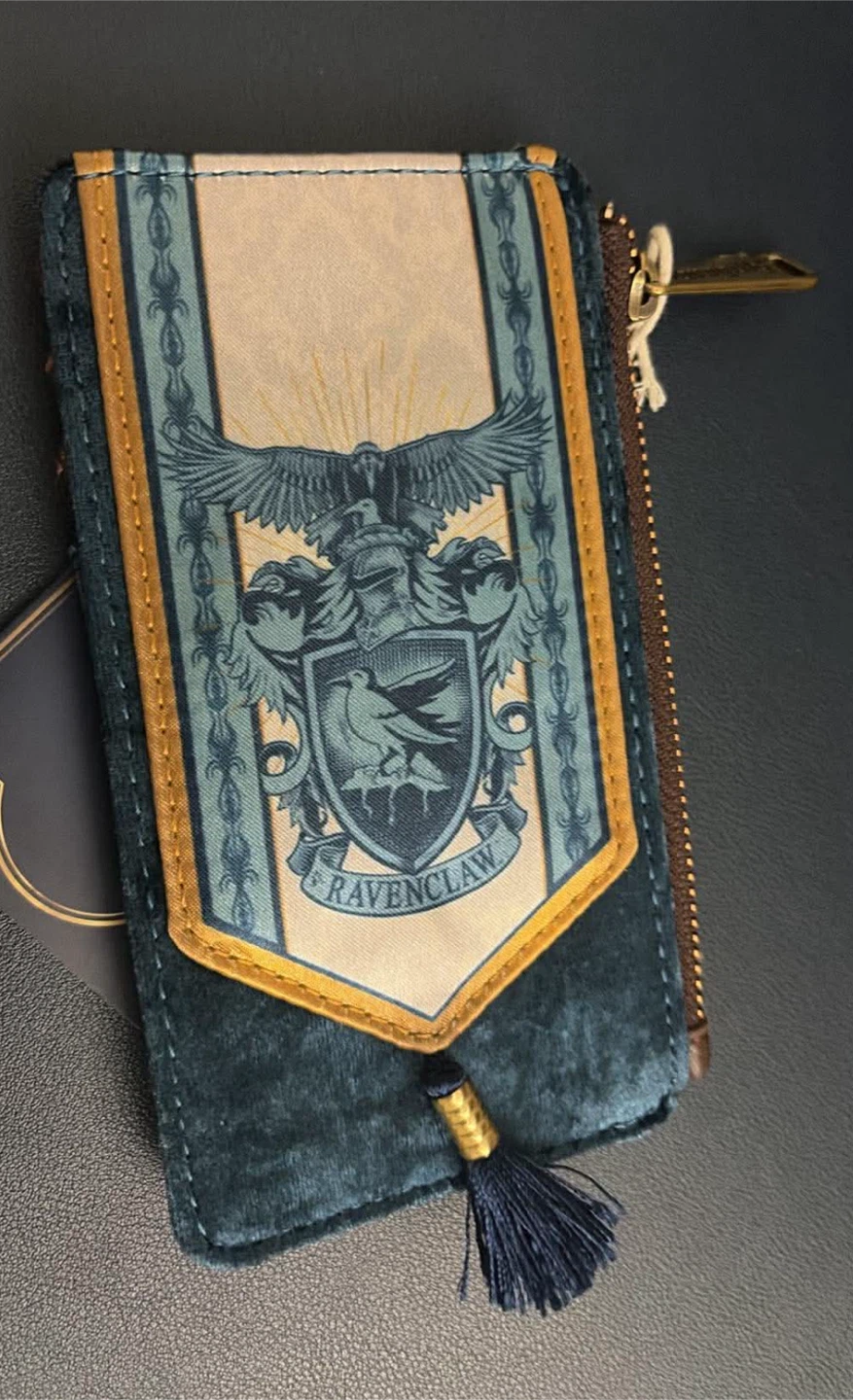 Loungefly Harry Potter Ravenclaw Banner Velvet Card Holder