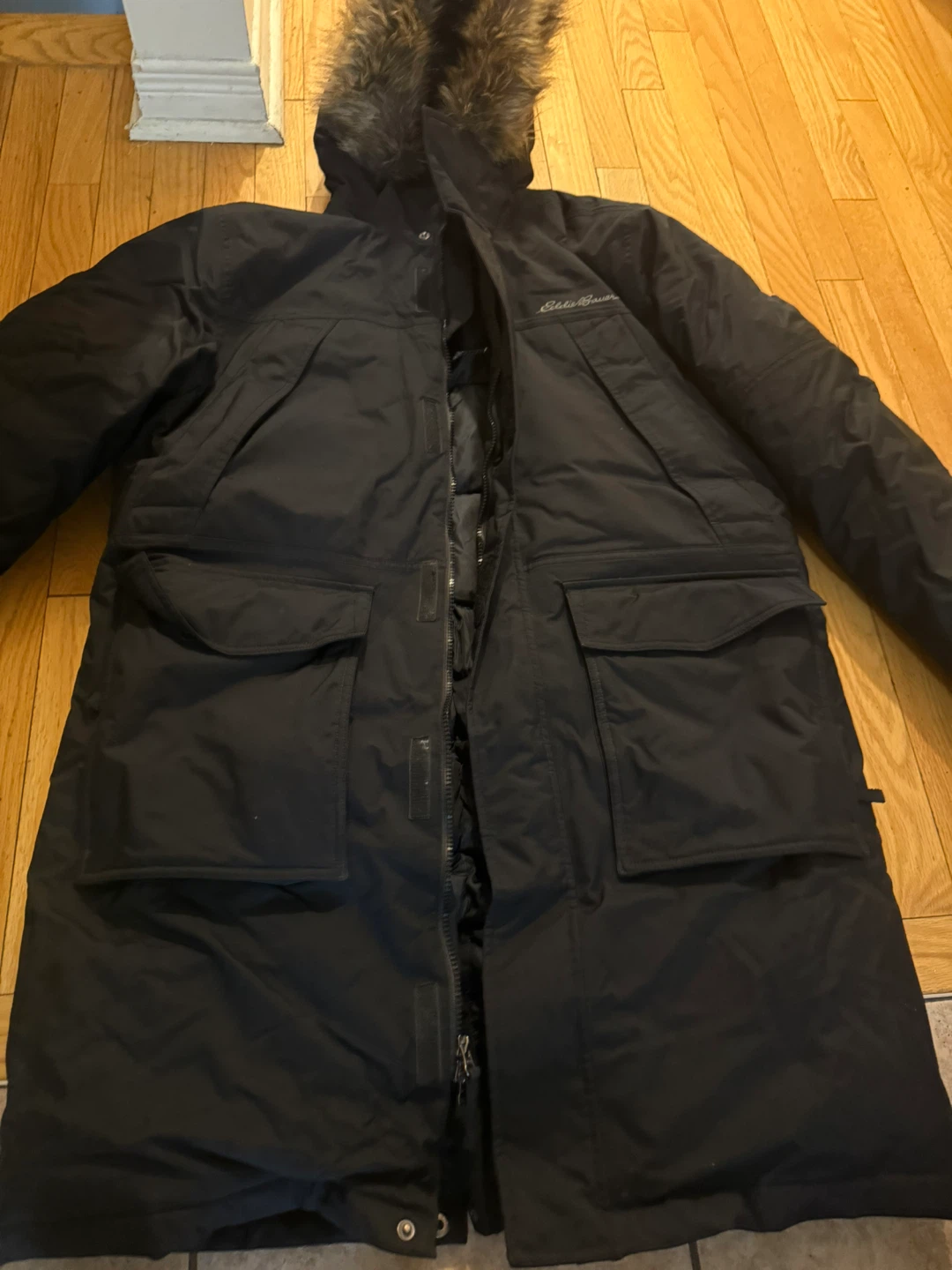 Men’s Eddie Bauer Black Winter Parka - photo 2