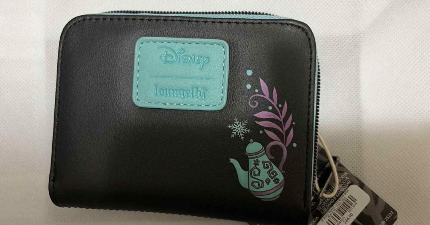Loungefly Disney Alice In Wonderland Winter Drawing Wallet - photo 2