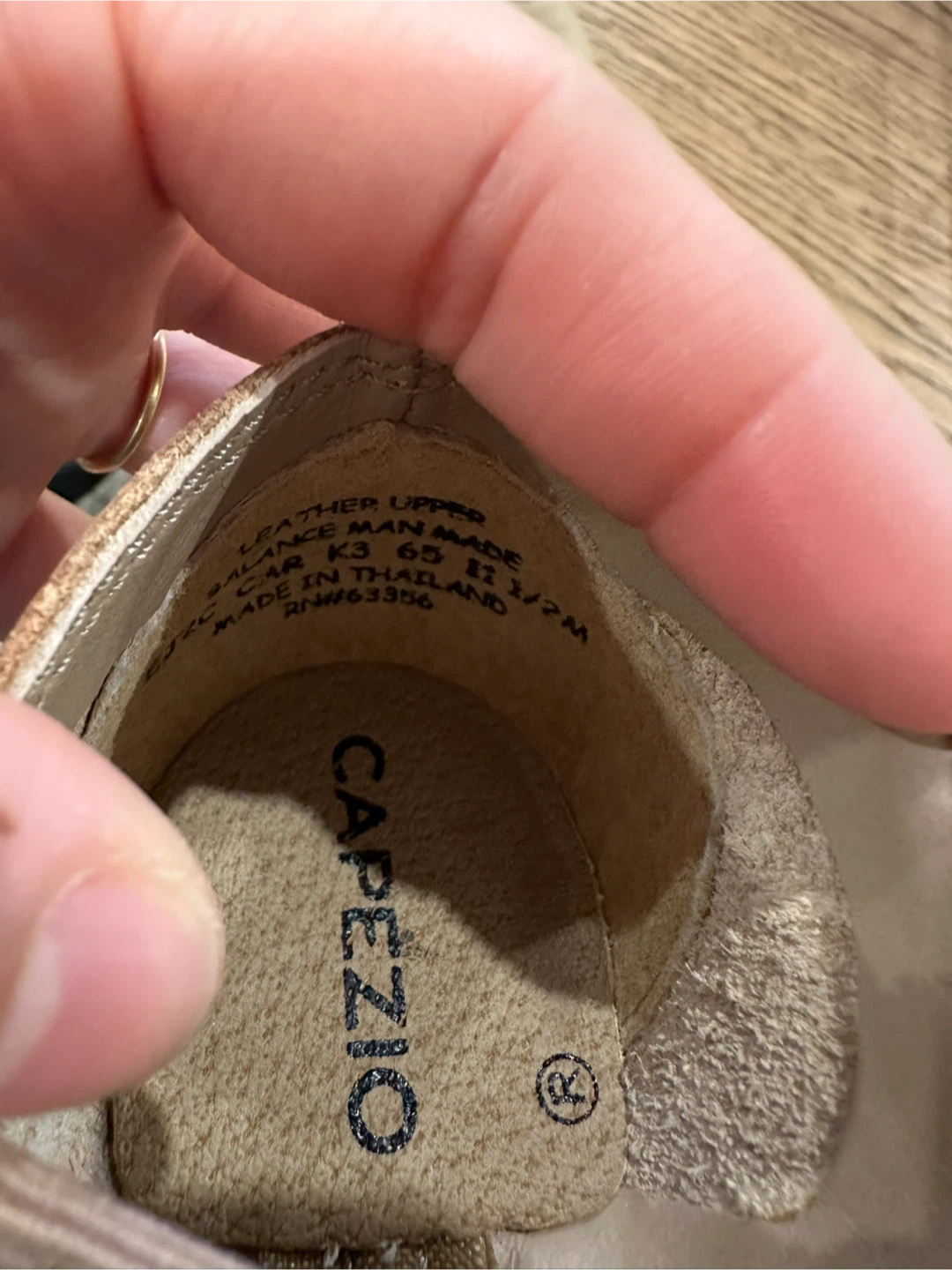 NEW Capezio Kids Jazz Shoes Size 11.5M - photo 3