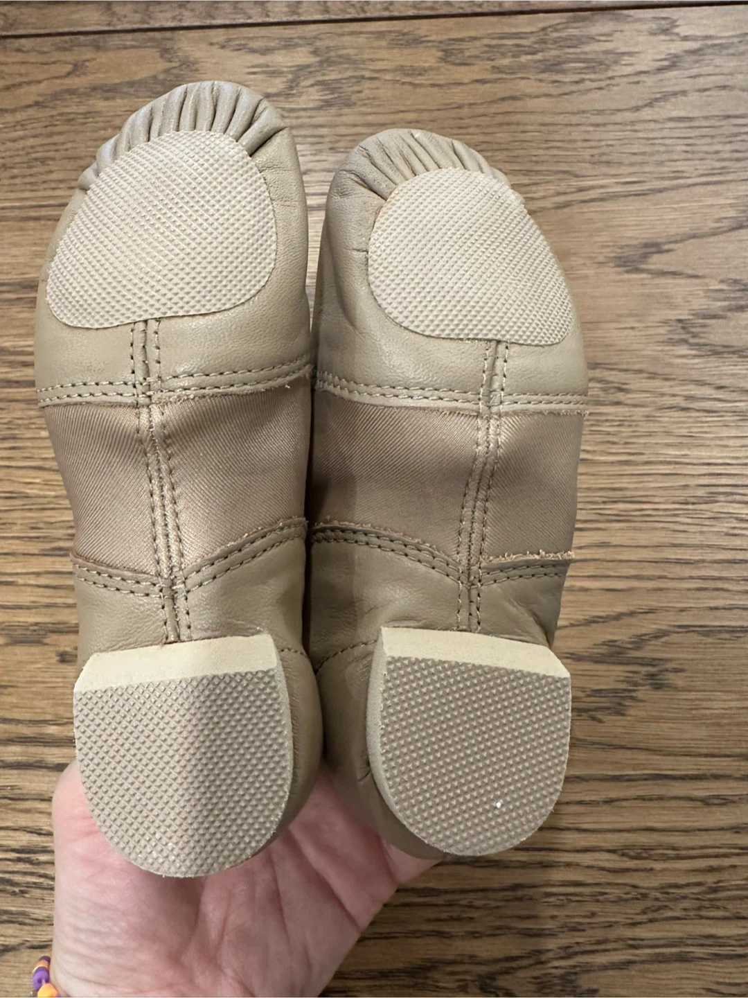 NEW Capezio Kids Jazz Shoes Size 11.5M - photo 2