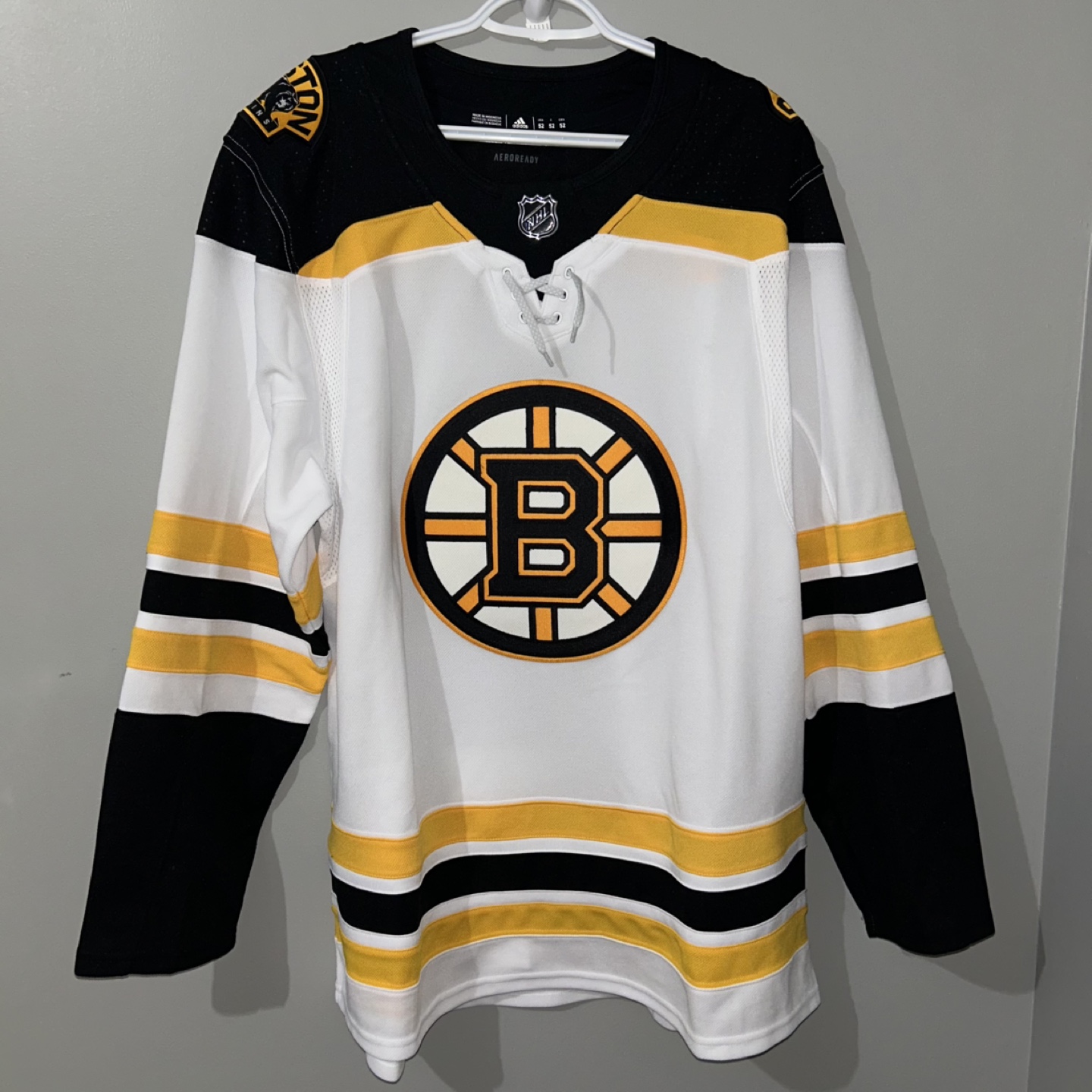 Adidas Boston Bruins Hockey Jersey Size 52