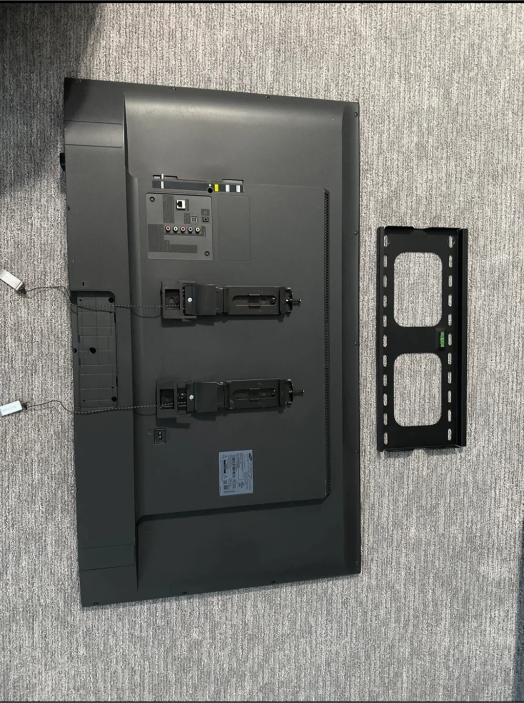 (48 inch) Samsung Smart TV with Wall Mount - photo 2
