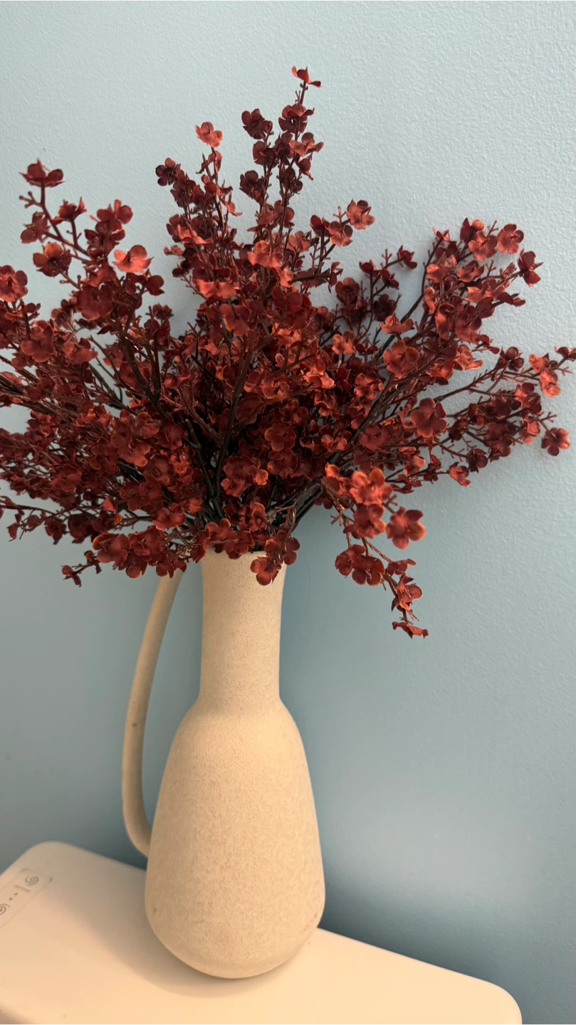 Floral Arrangement in Vase - Home Decor