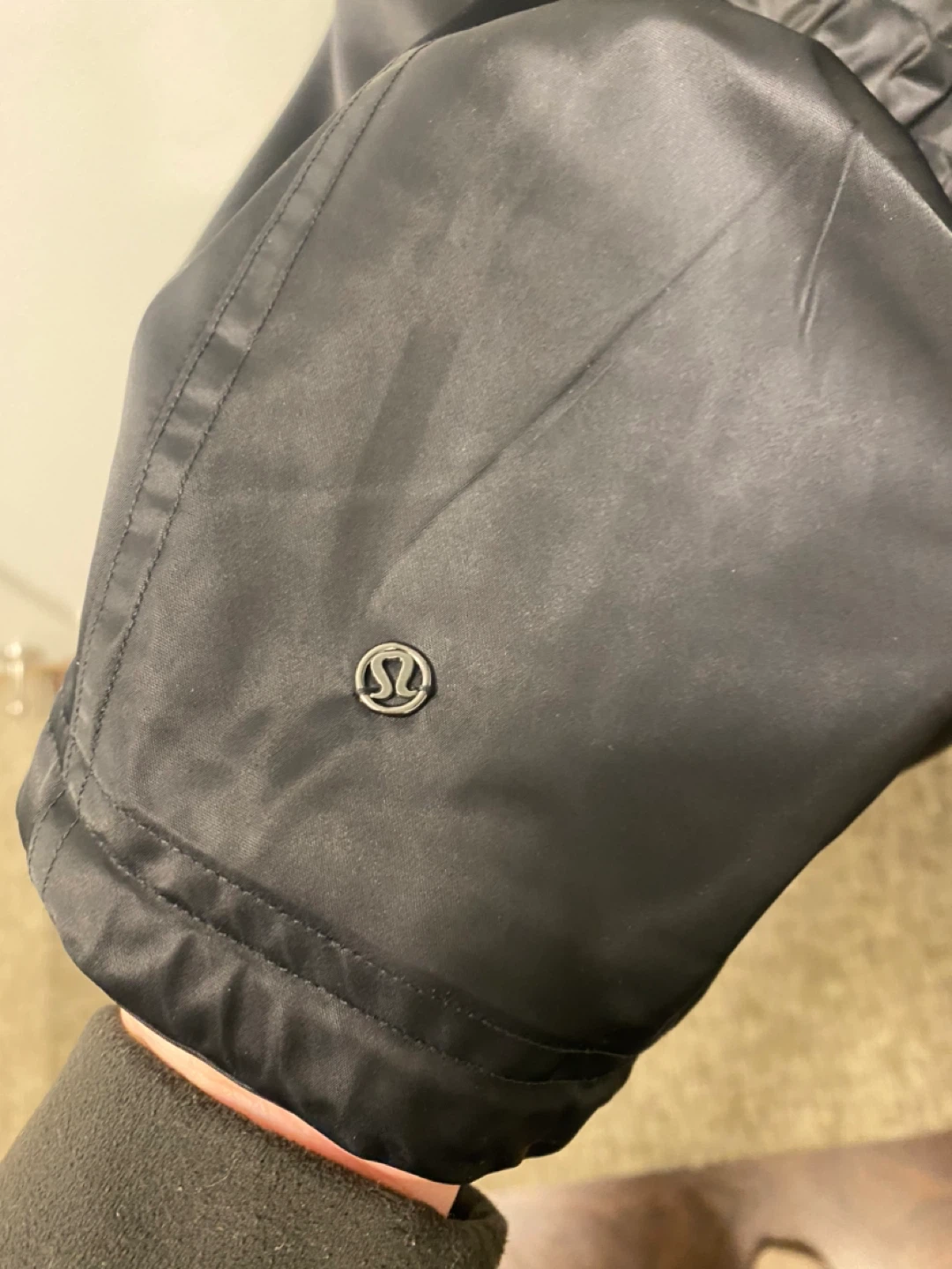 Lululemon Rain Rebel Jacket - Size S/M - photo 3