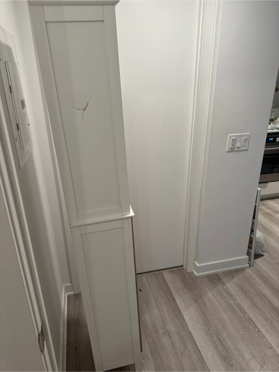 White Shelf Unit with Wood Door - photo 3