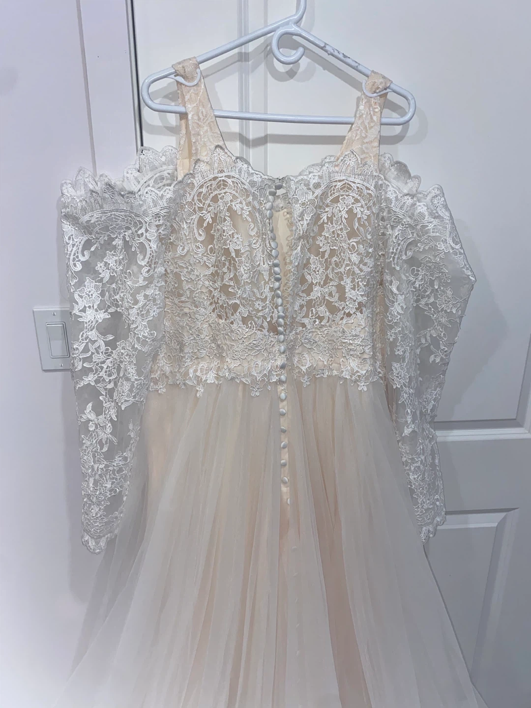 JJ's House Wedding Dress - Lace & Tulle - photo 5
