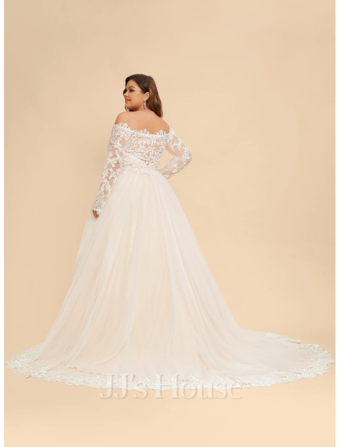 JJ's House Wedding Dress - Lace & Tulle - photo 2