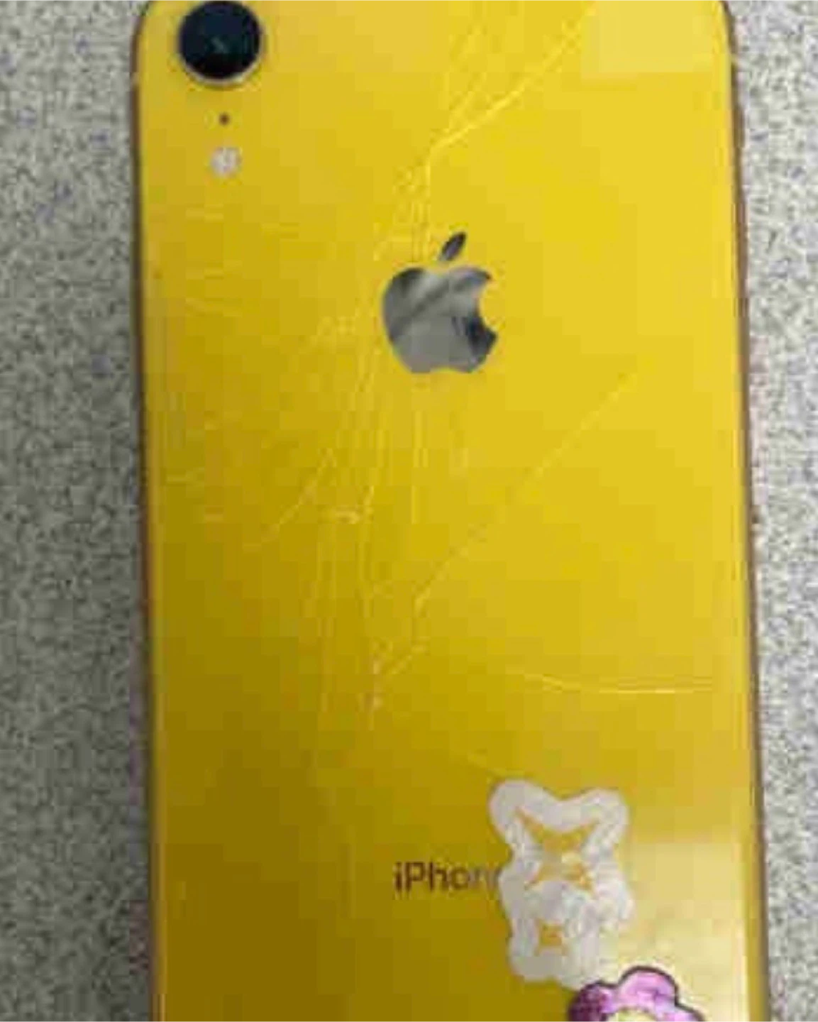 Yellow iPhone XR - photo 2