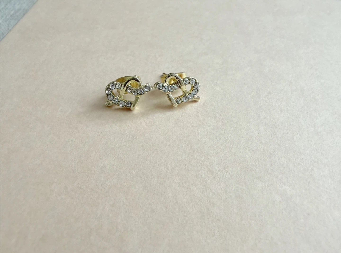 Assorted Stud Earrings set of 5- Gold & Pearl
