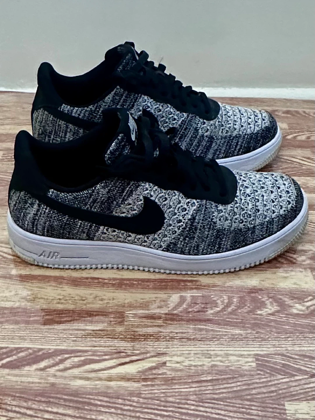 Nike Air Force 1 Flyknit Black/White - photo 3