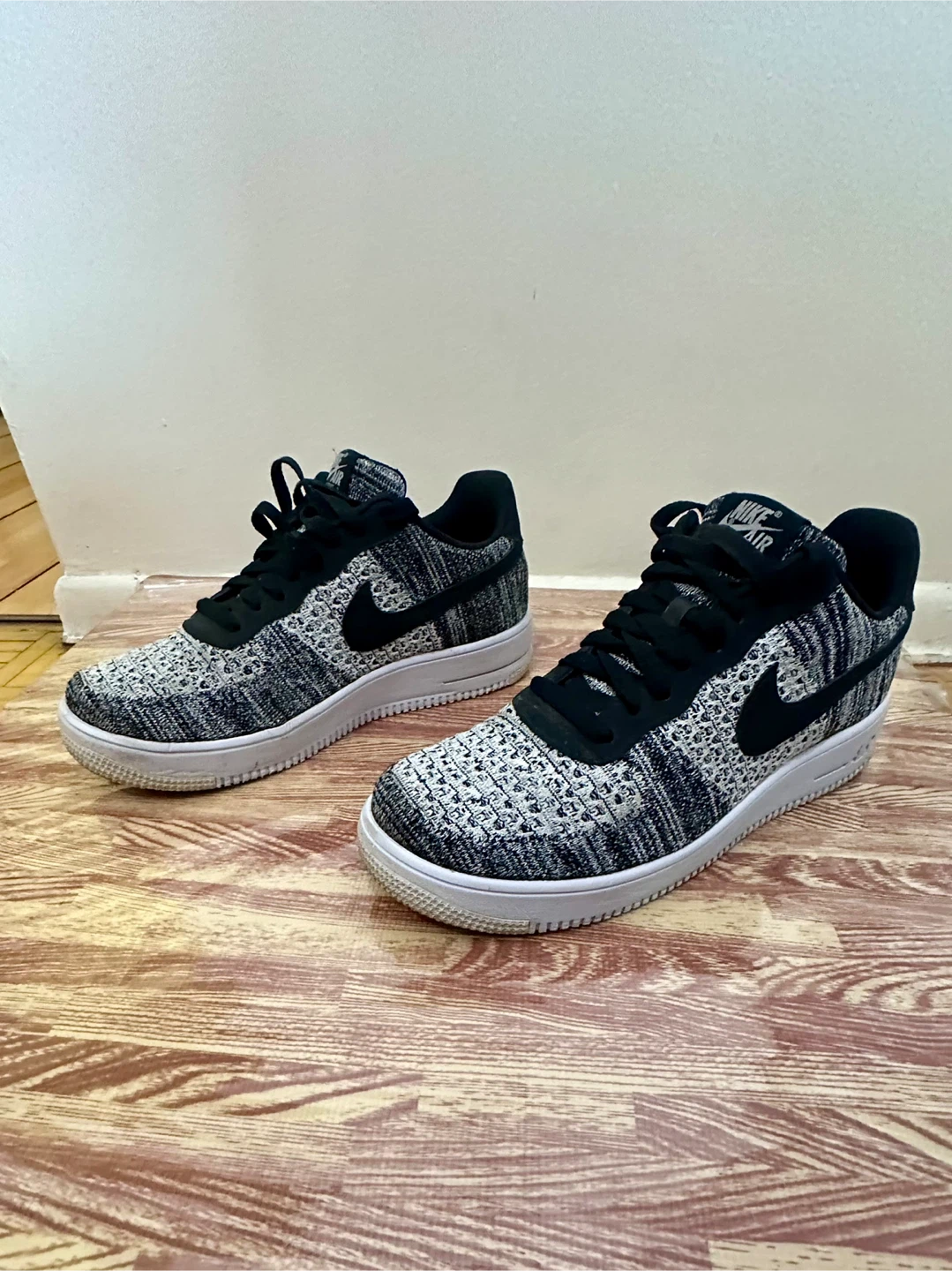 Nike Air Force 1 Flyknit Black/White