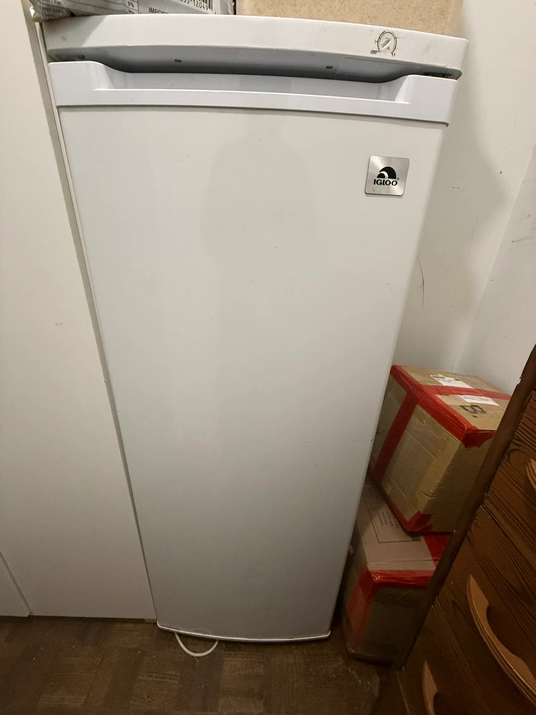 Igloo Compact Upright Freezer - White