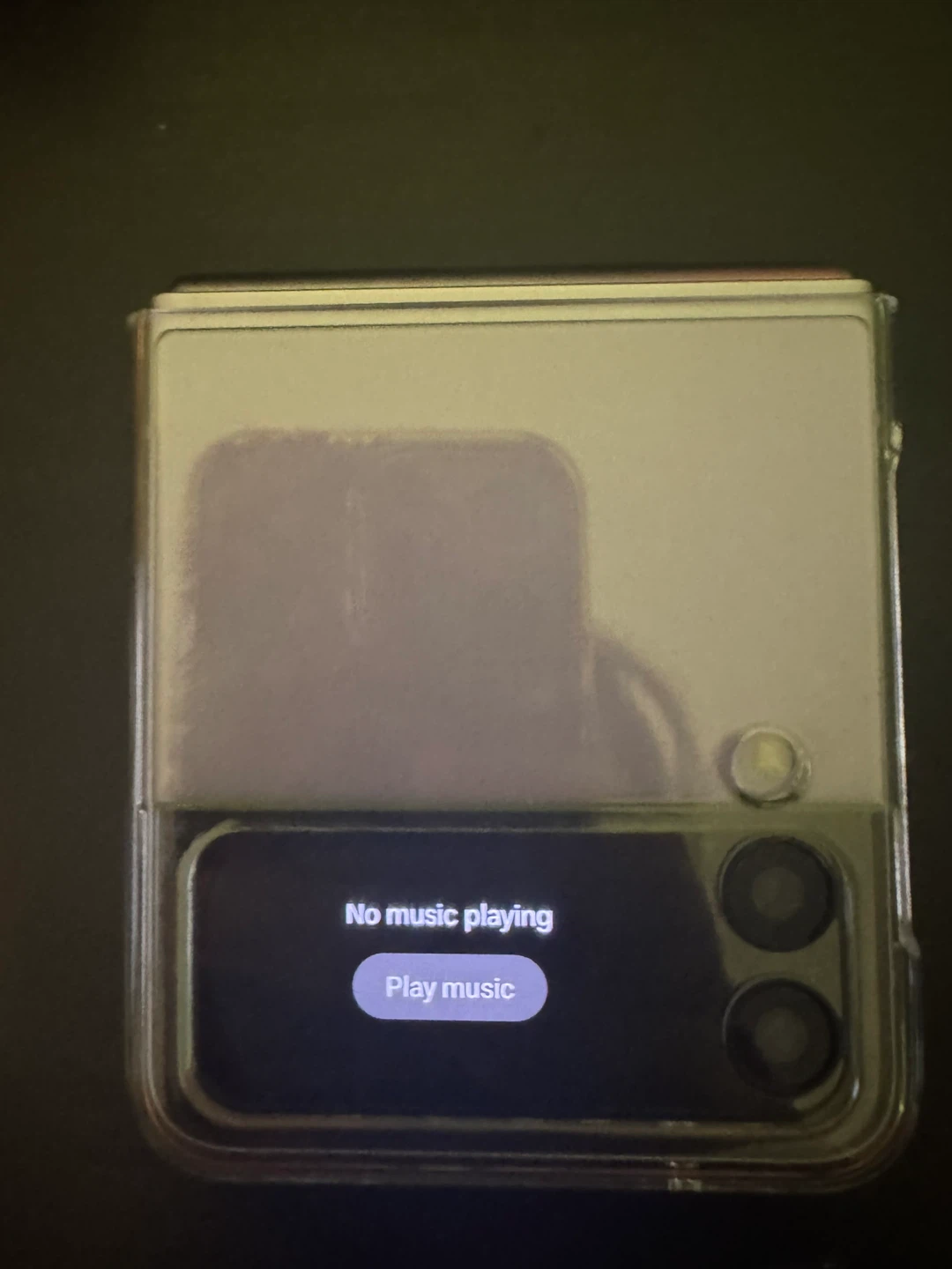 Samsung Galaxy Z Flip3 5G - photo 2