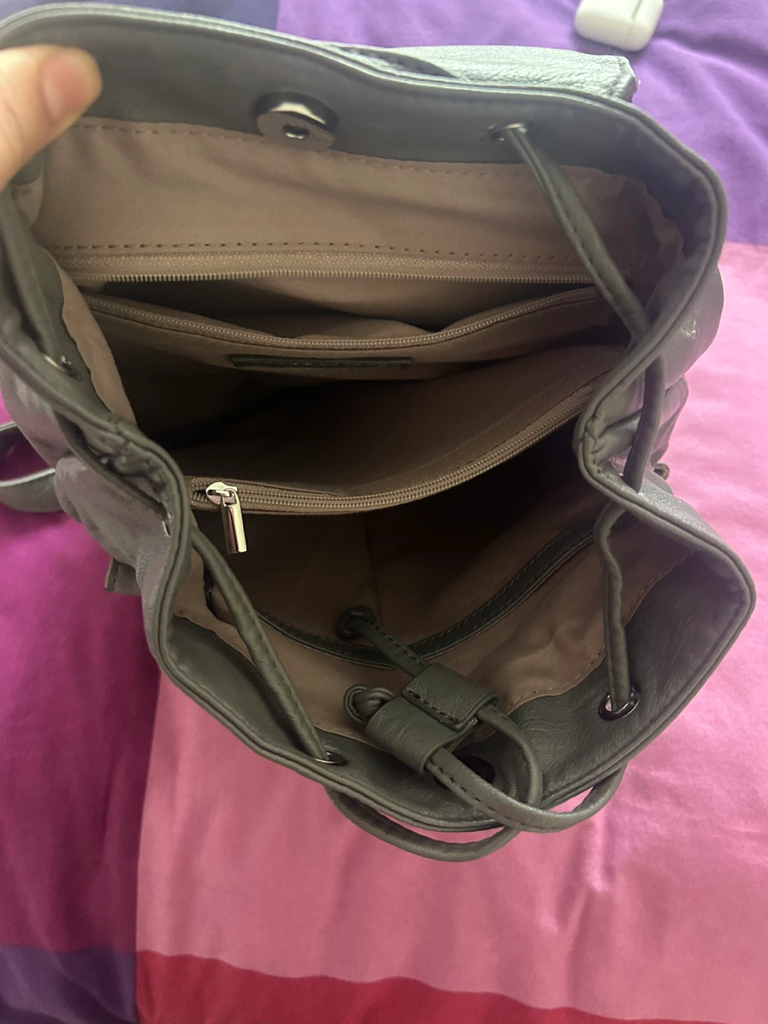 VASCHY Grey Leather Backpack - photo 3