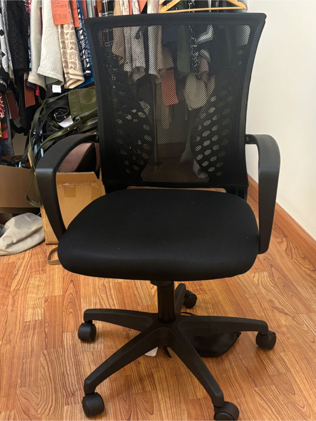 4 Black Mesh Office Chairs