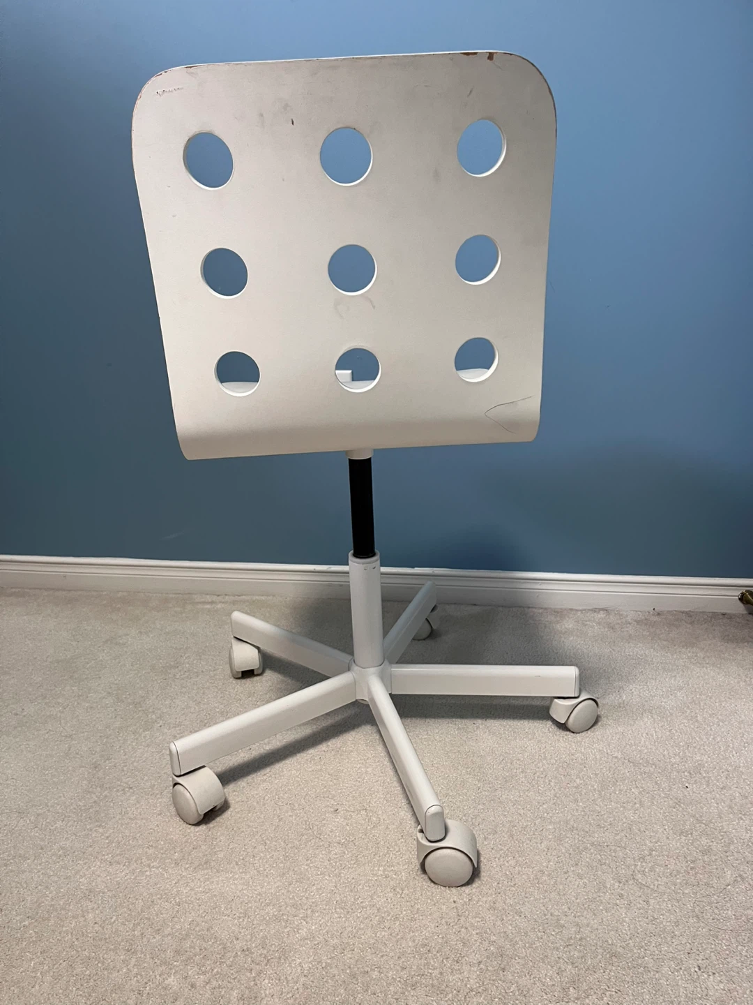 IKEA White Swivel Chair - photo 4