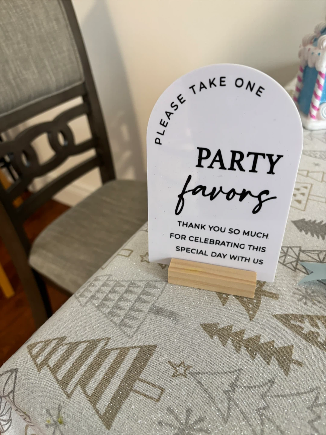 Party Favors Sign