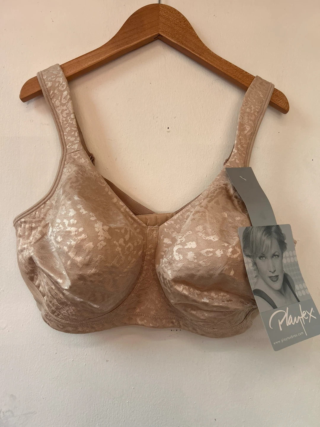 New Playtex Bra Size 40DD