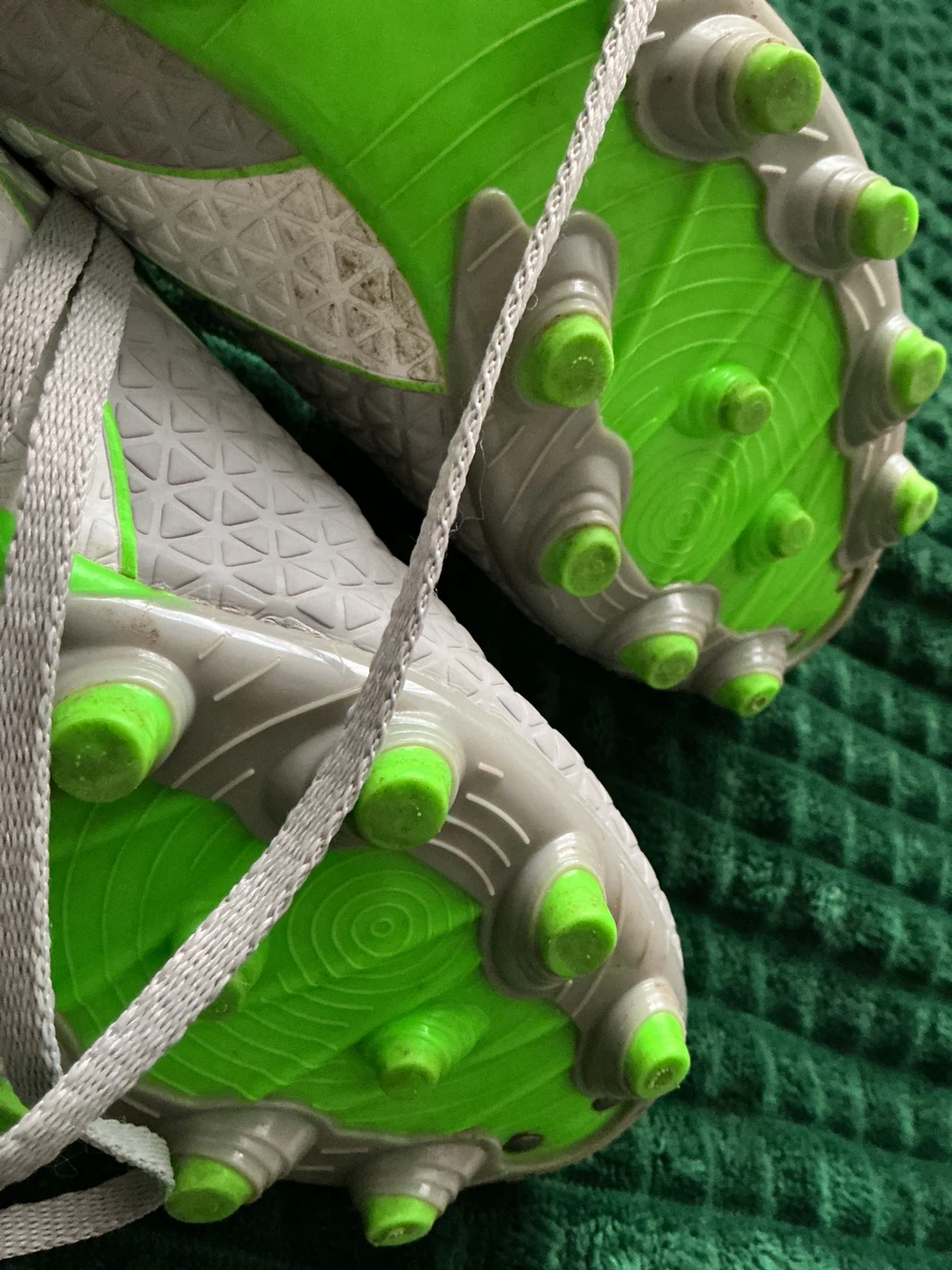 Diadora Soccer Cleats - Grey & Green - photo 2