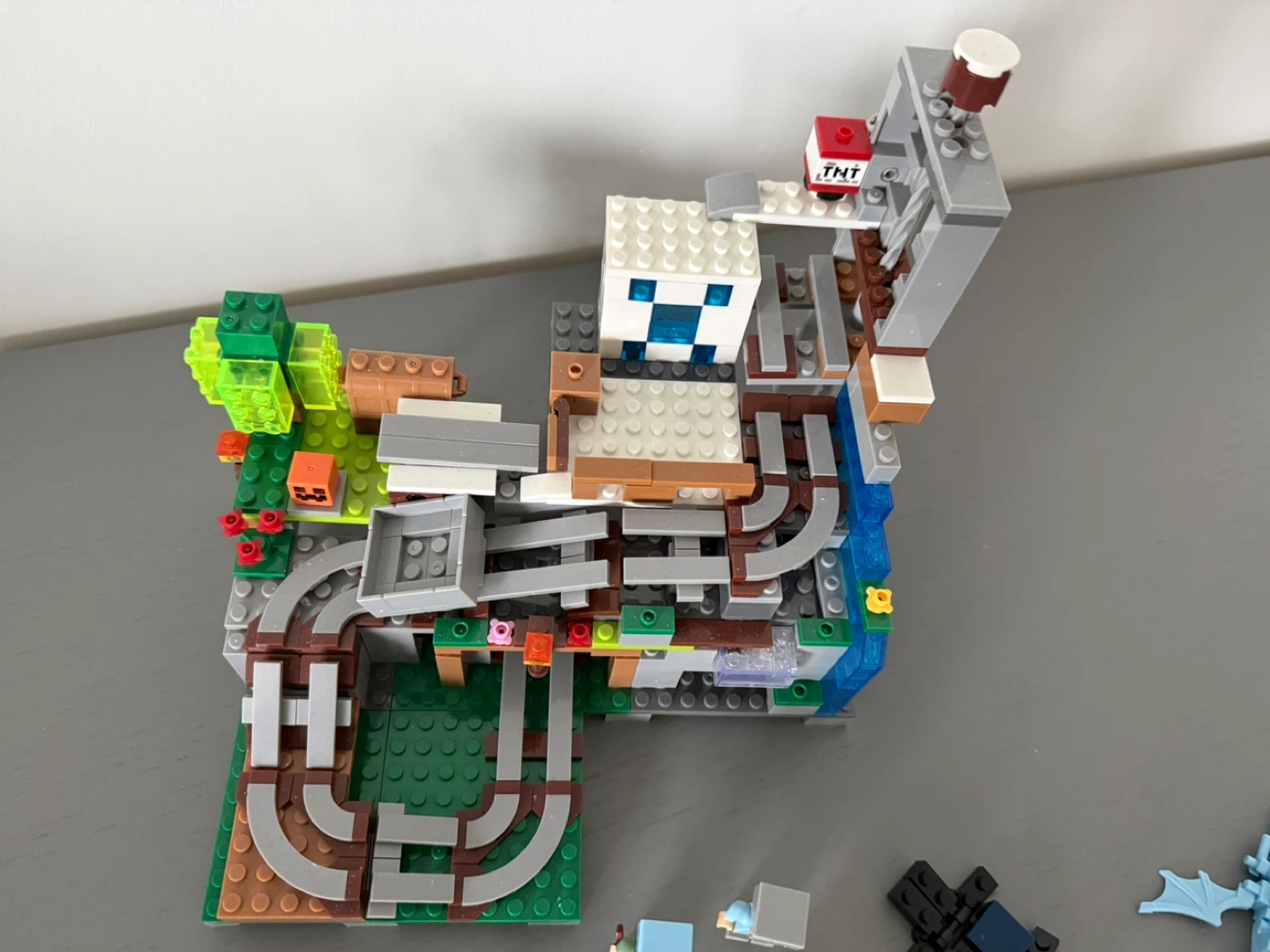 MINEWORLD Building Set – Compatible with Lego - photo 2