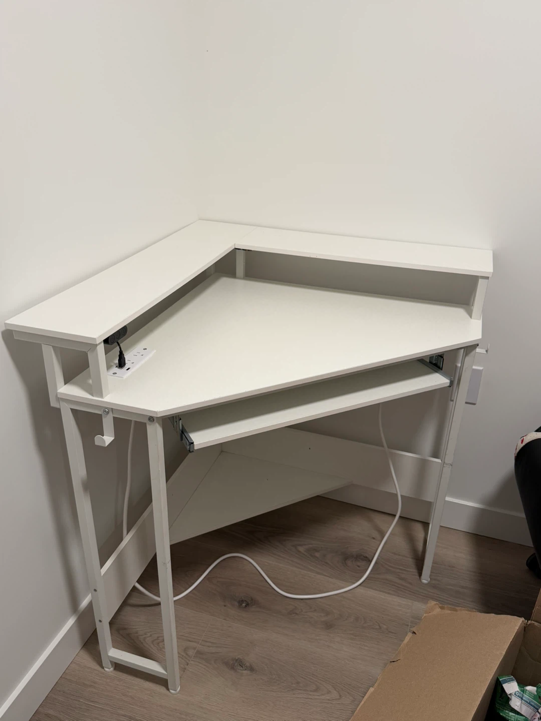 White Corner Desk