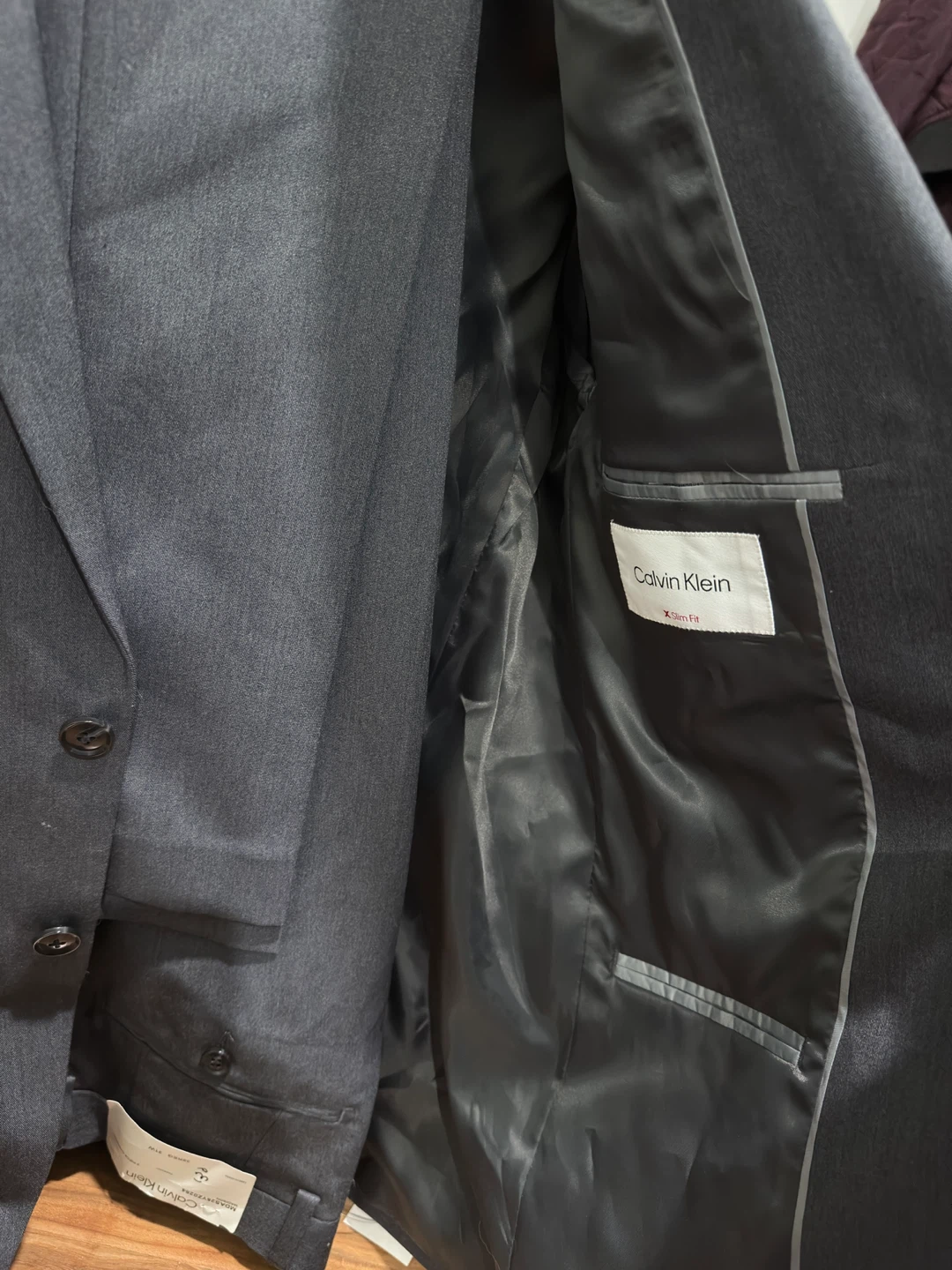 Calvin Klein Gray Suit - photo 3