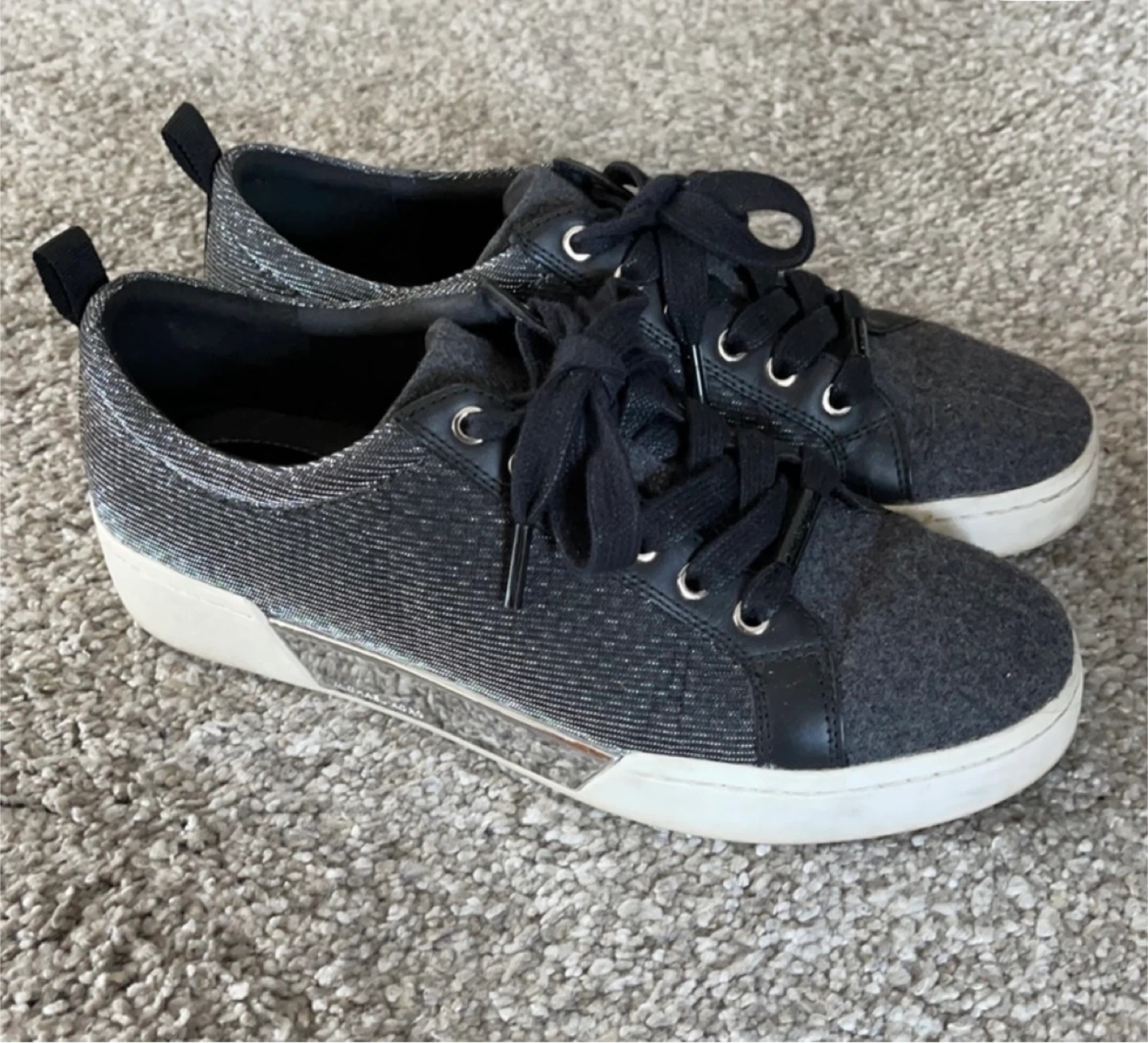 Michael Kors Sneakers, Size 8