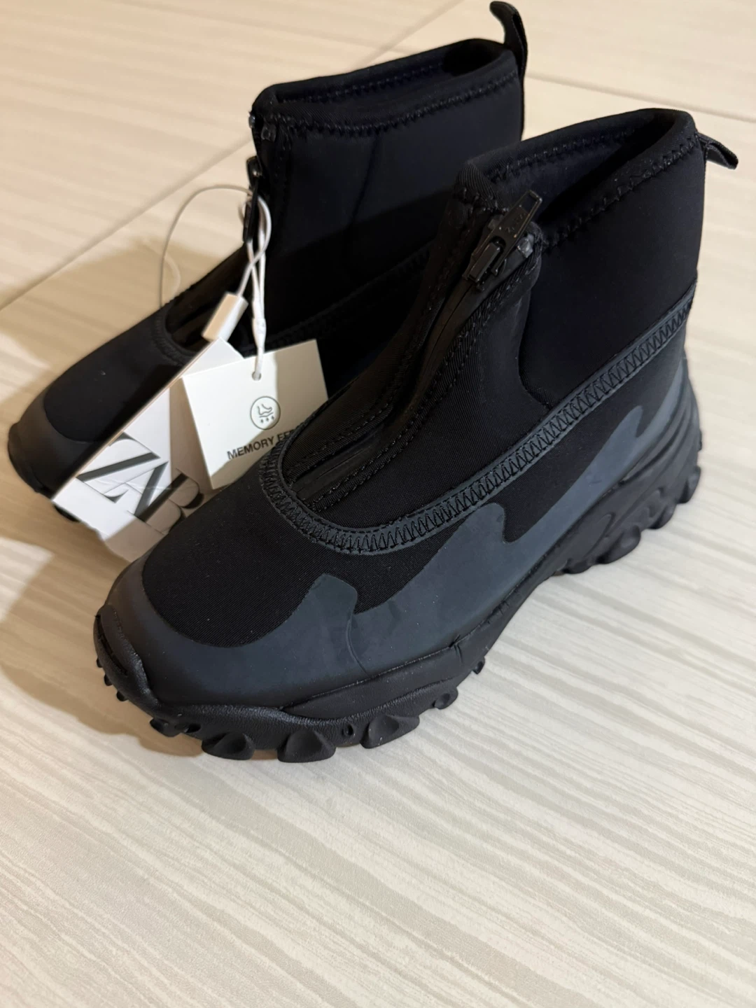Zara Black Ankle Boots - photo 2