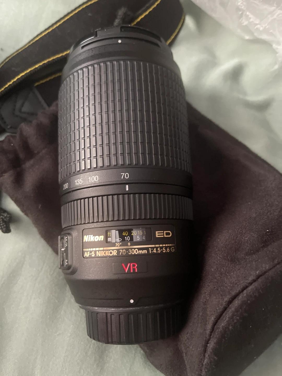 Nikon D3100 DSLR Camera with 2 Lenses & Bag - photo 4