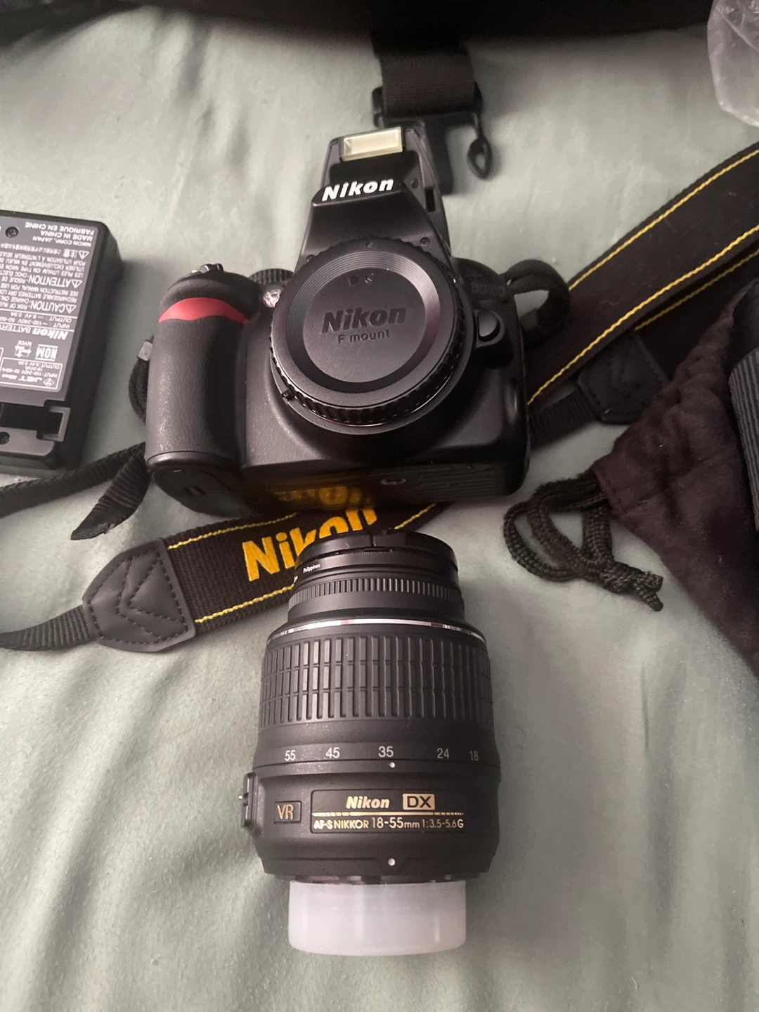 Nikon D3100 DSLR Camera with 2 Lenses & Bag - photo 5