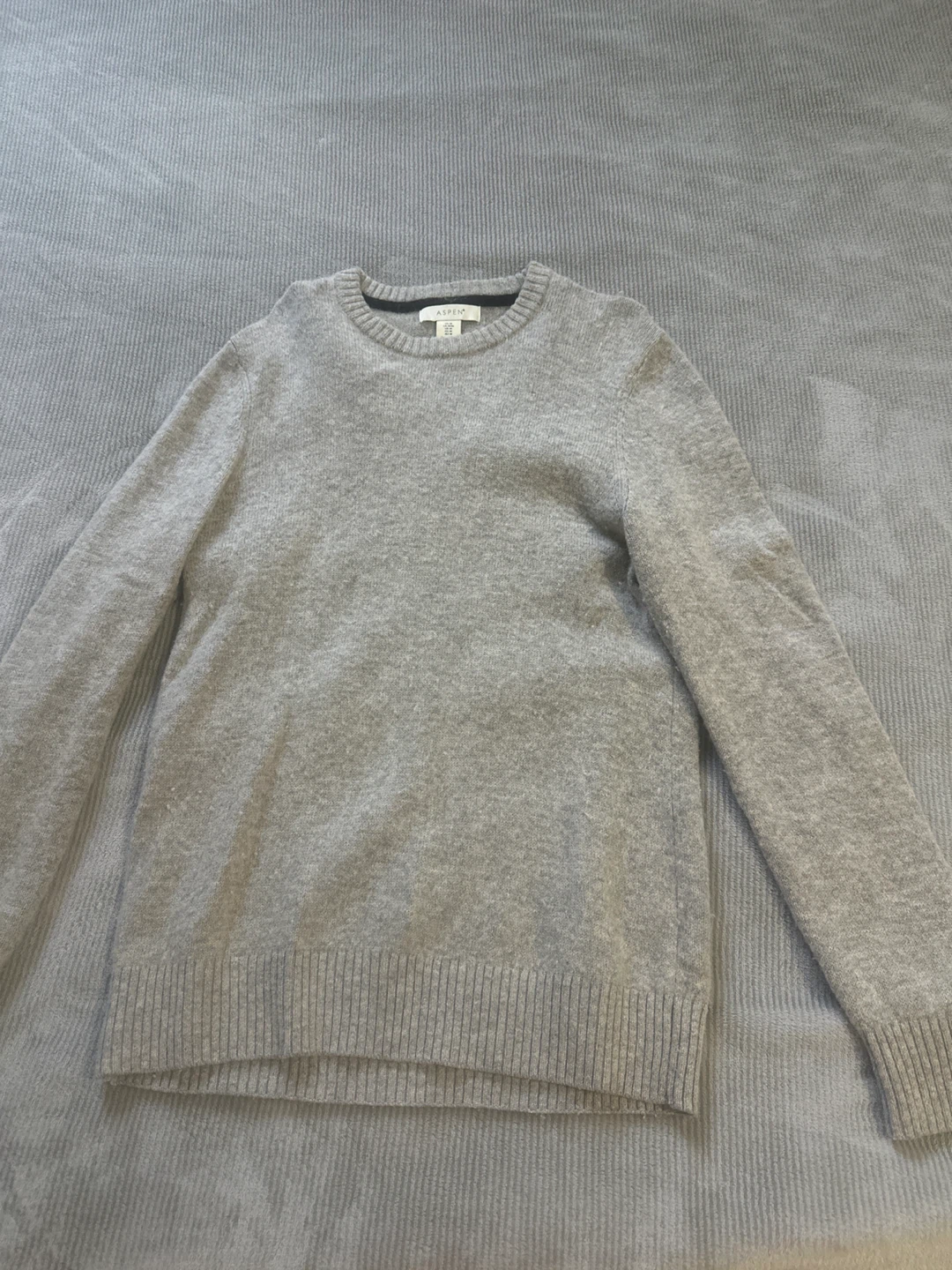 Aspen Grey Sweater - Size Medium