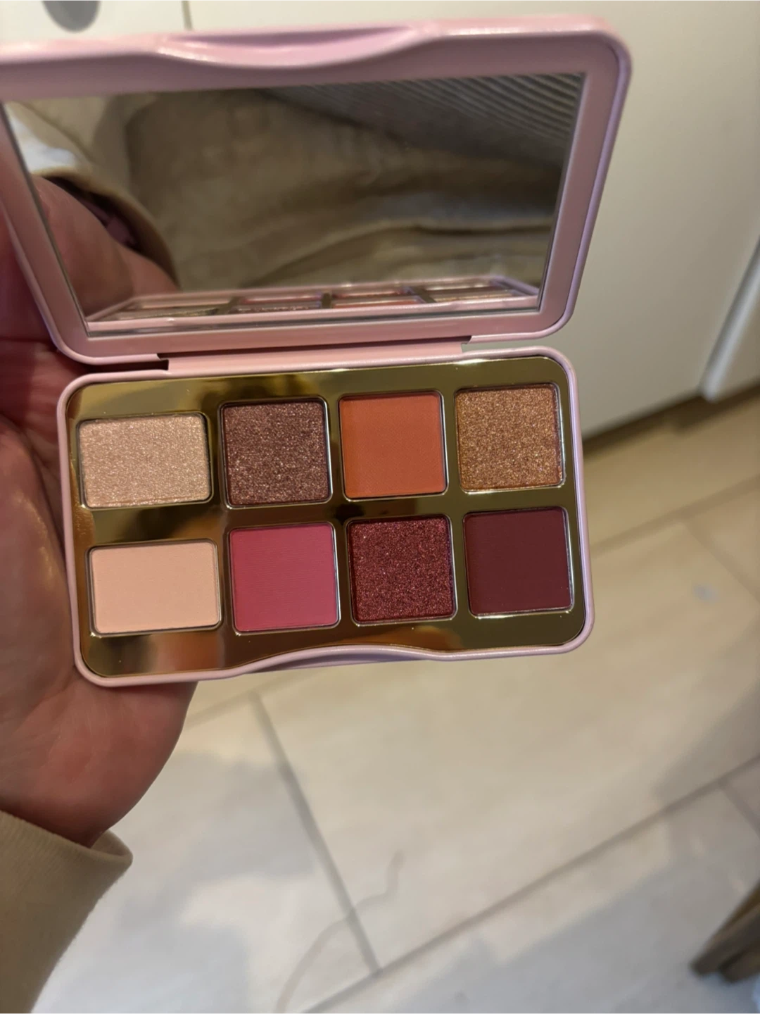 Too Faced Let's Play Gamer Girl Eyeshadow Palette - photo 3