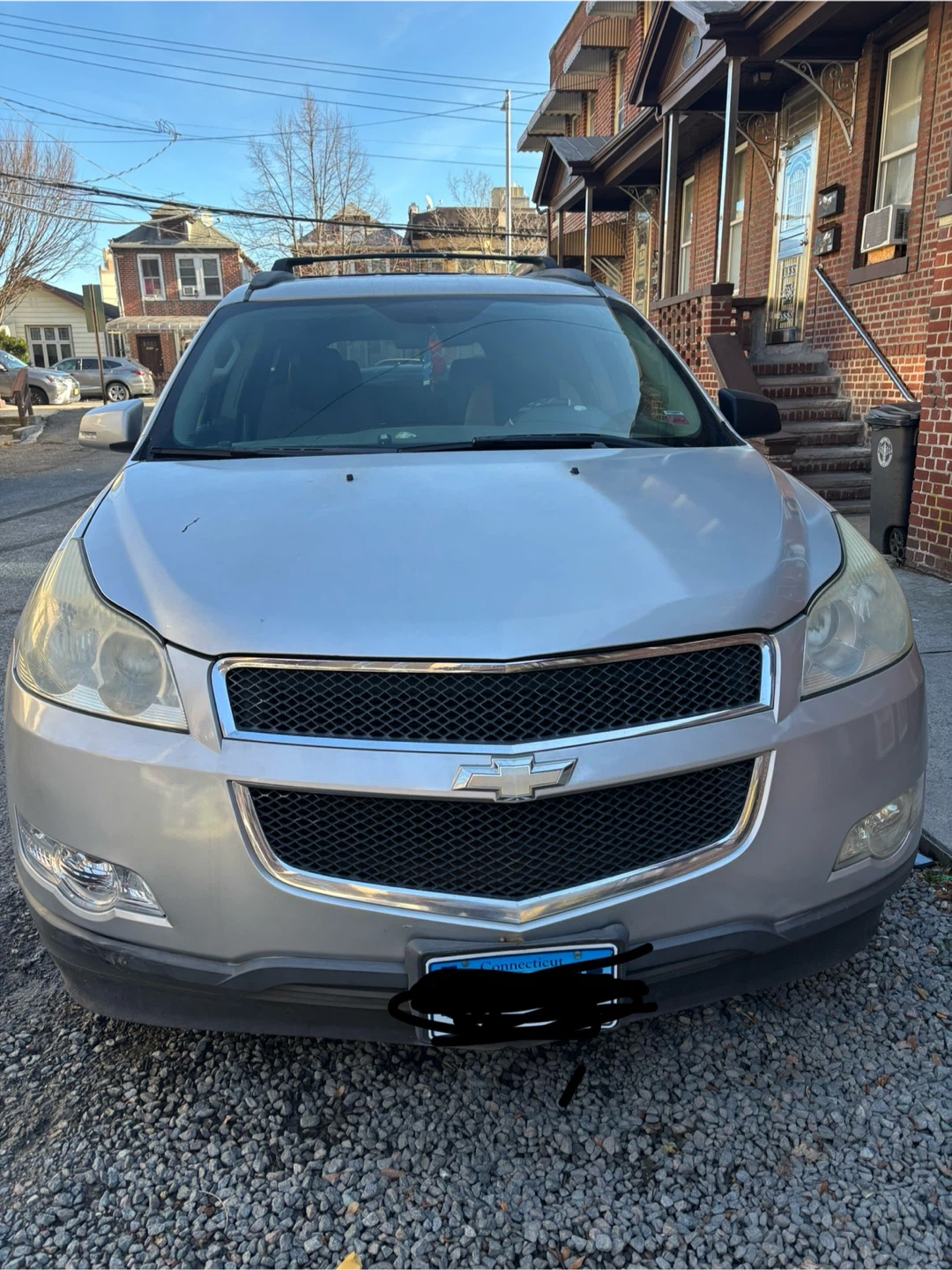 Silver Chevrolet Traverse SUV - photo 5