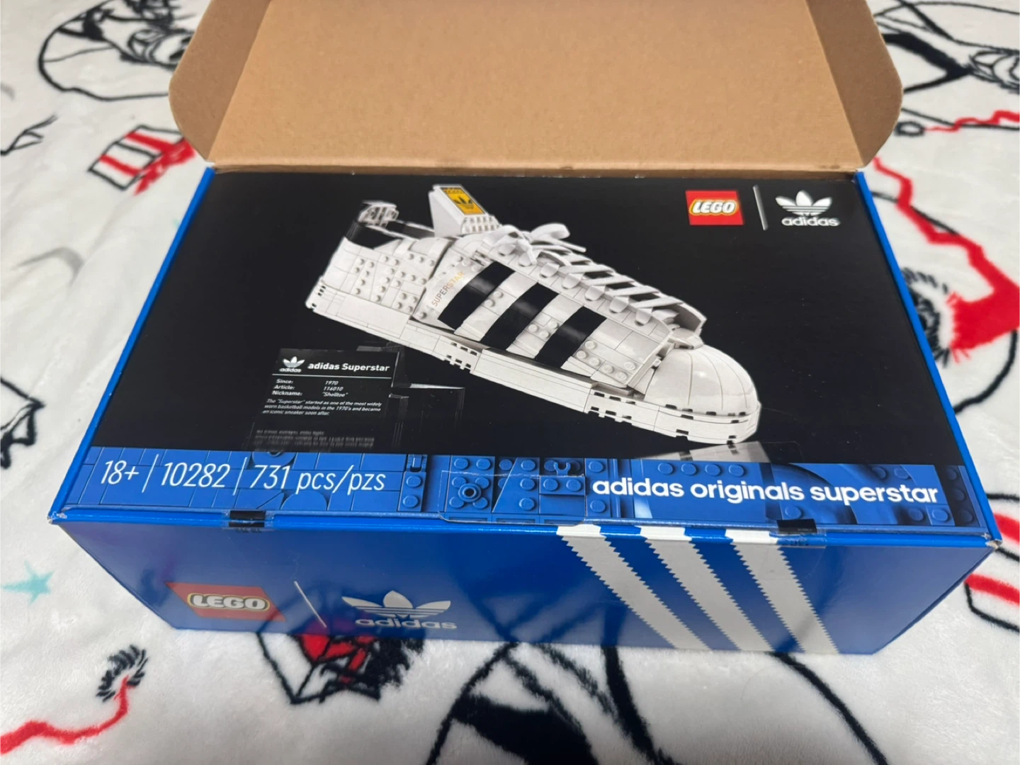 LEGO Adidas Originals Superstar 10282 (731 pcs) - photo 2