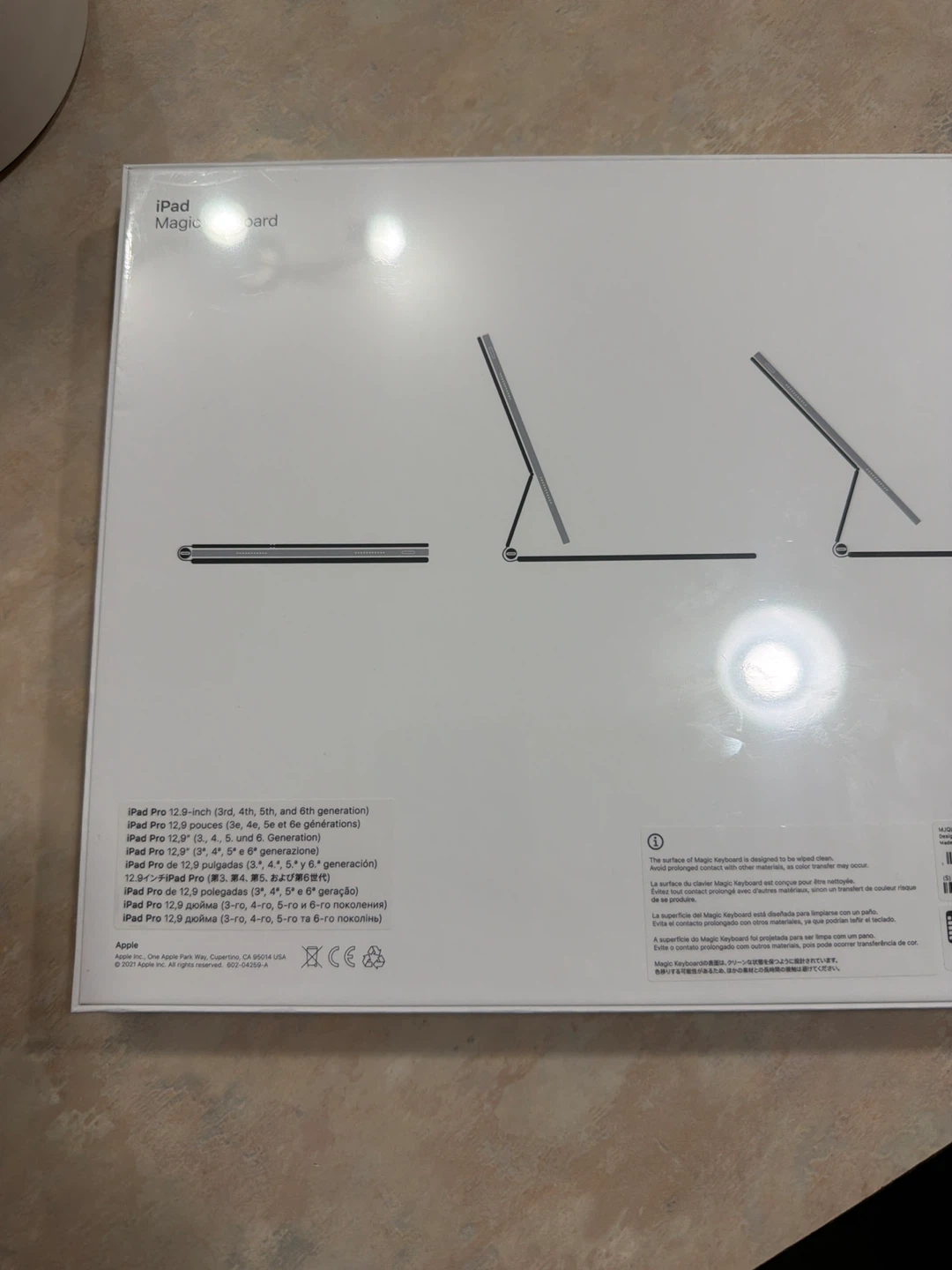 New Apple iPad Magic Keyboard - 12.9 inch - photo 2