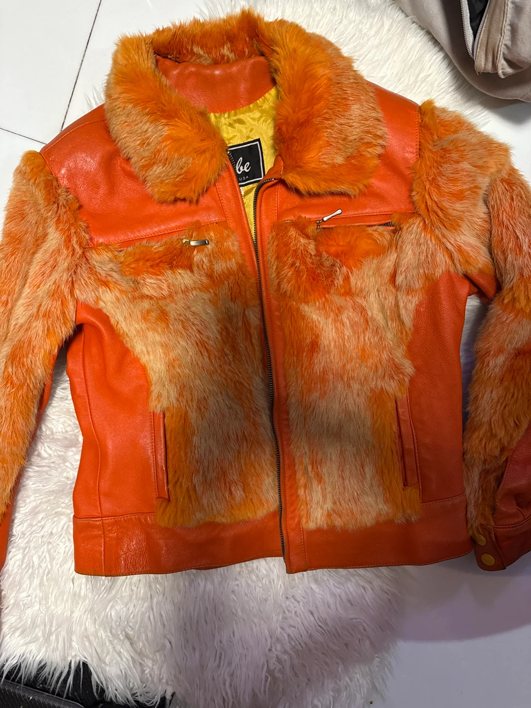 Cube Orange Fur Trim Leather Jacket - Size L - photo 3