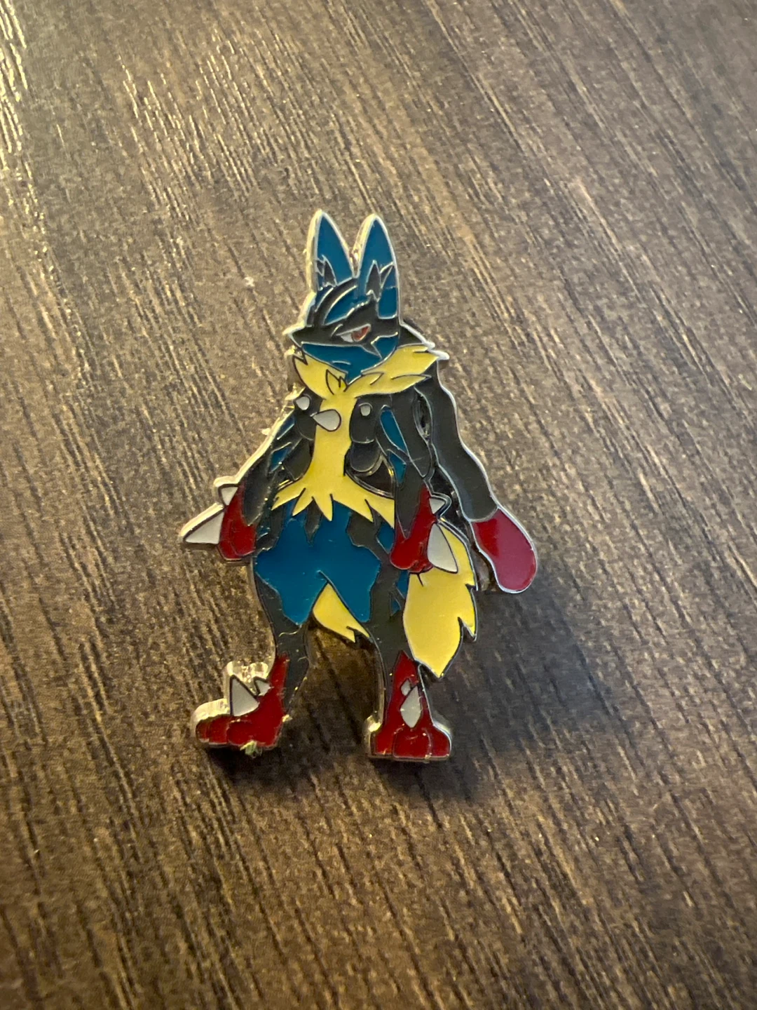 Pokémon Lucario Official Pin