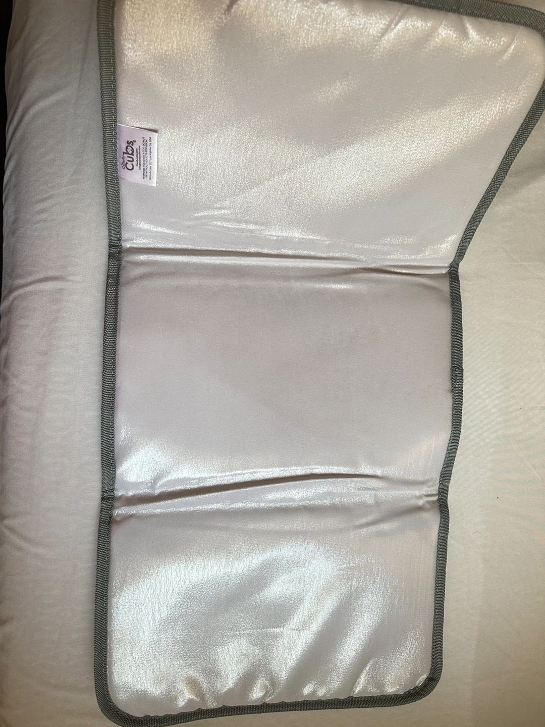 Comfy Cubs Portable Changing Pad - Grey - photo 2