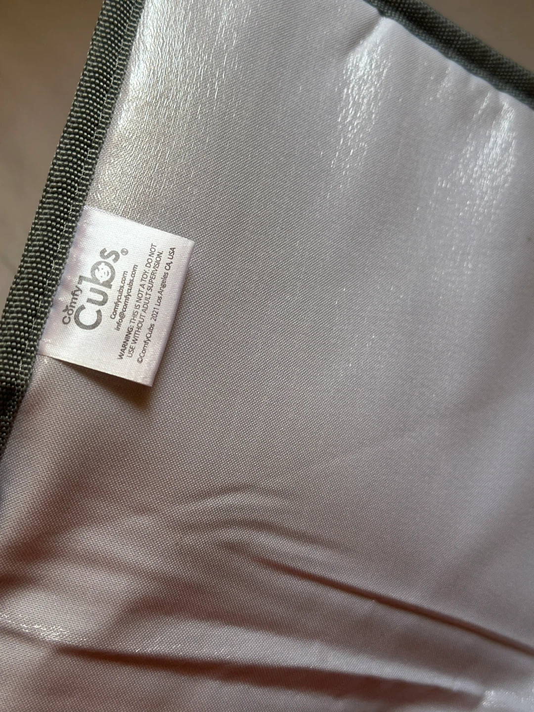 Comfy Cubs Portable Changing Pad - Grey - photo 3
